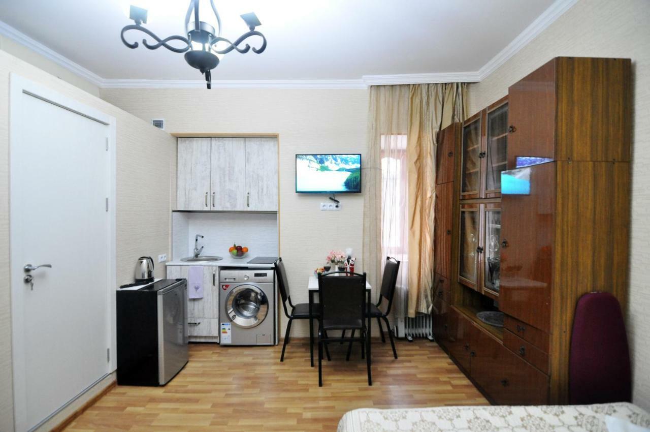 טביליסי Apartment Albatross מראה חיצוני תמונה